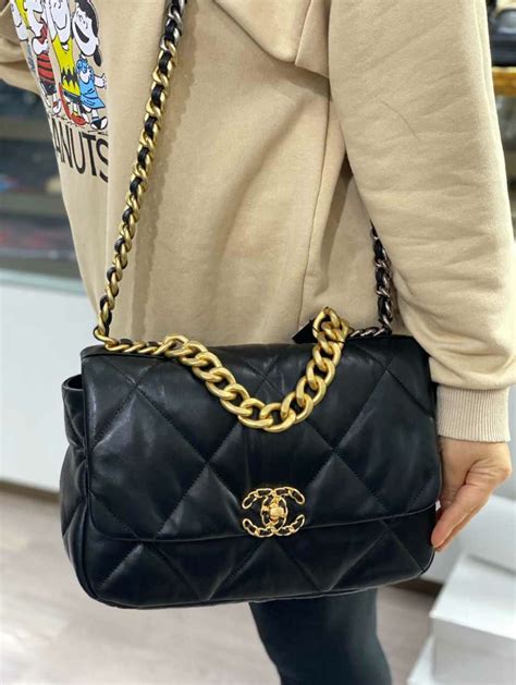 chanel's 19 bag